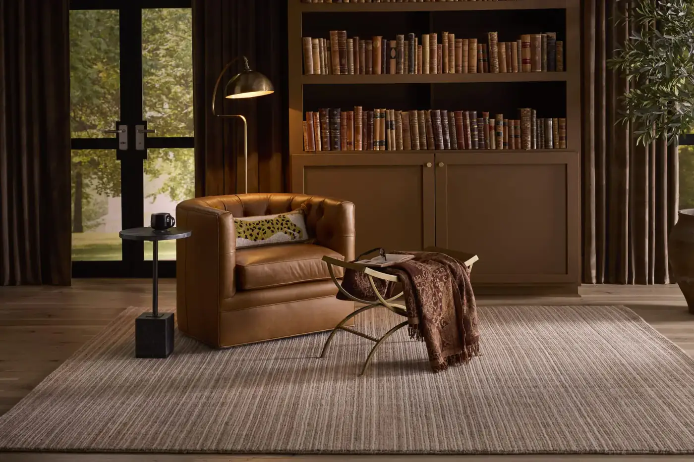 Rhodera Rug RHD01-03 Beige: Ковер в интерьере